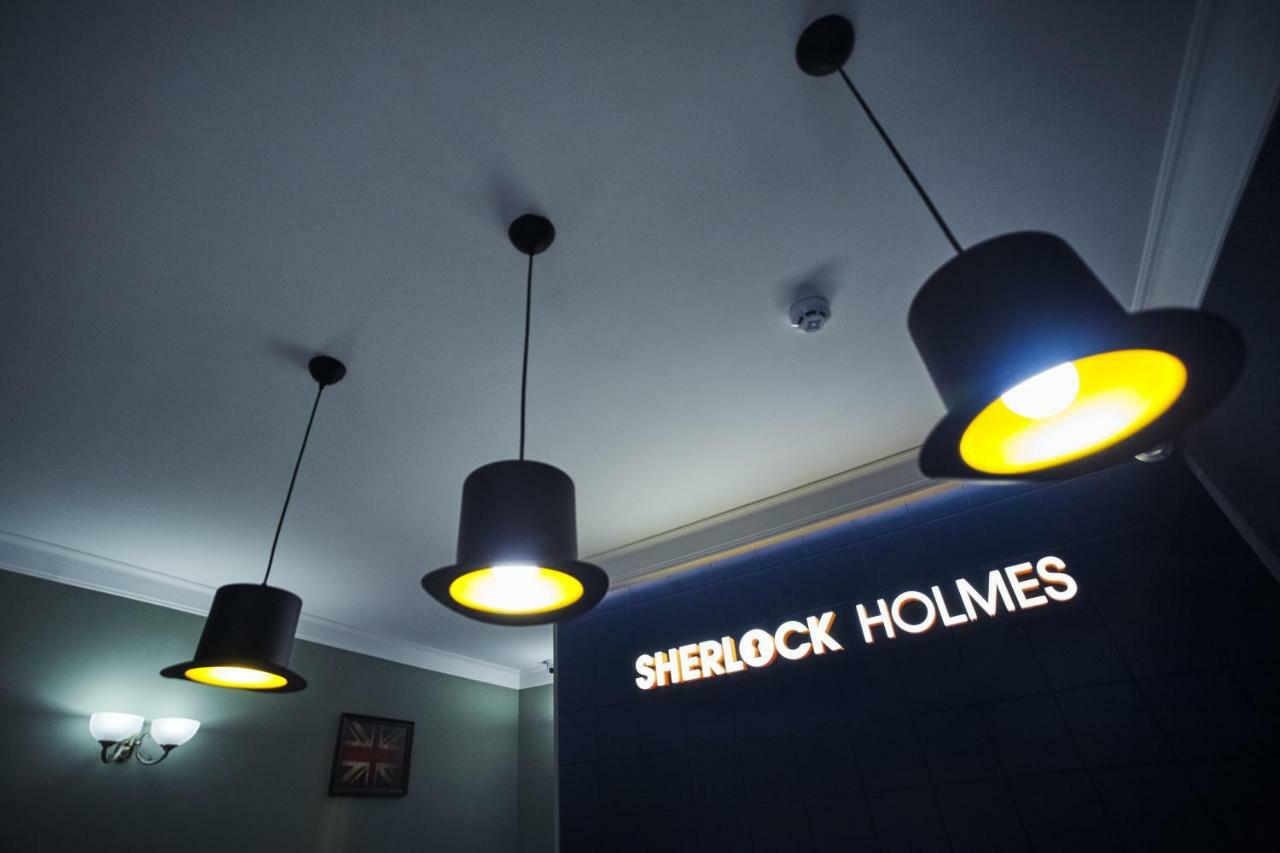 Sherlock Holmes Boutique Hotel Lviv Exterior foto